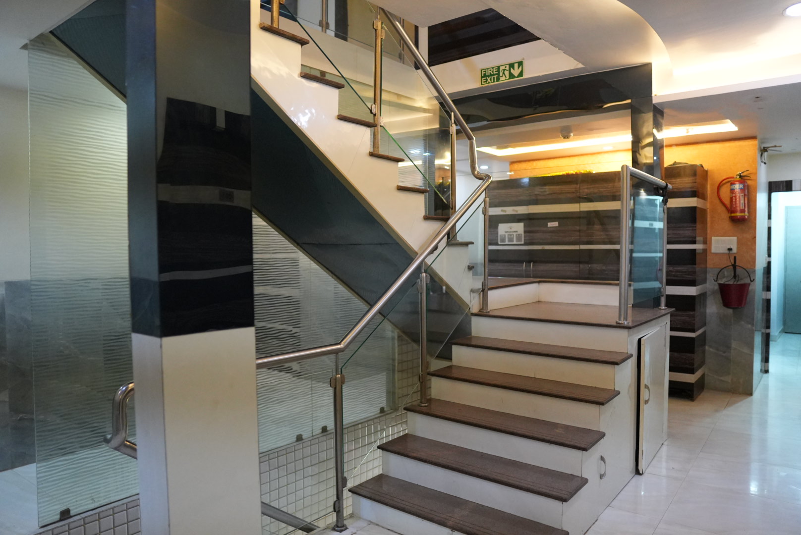 Hotel Pearl View in Kurla (2)